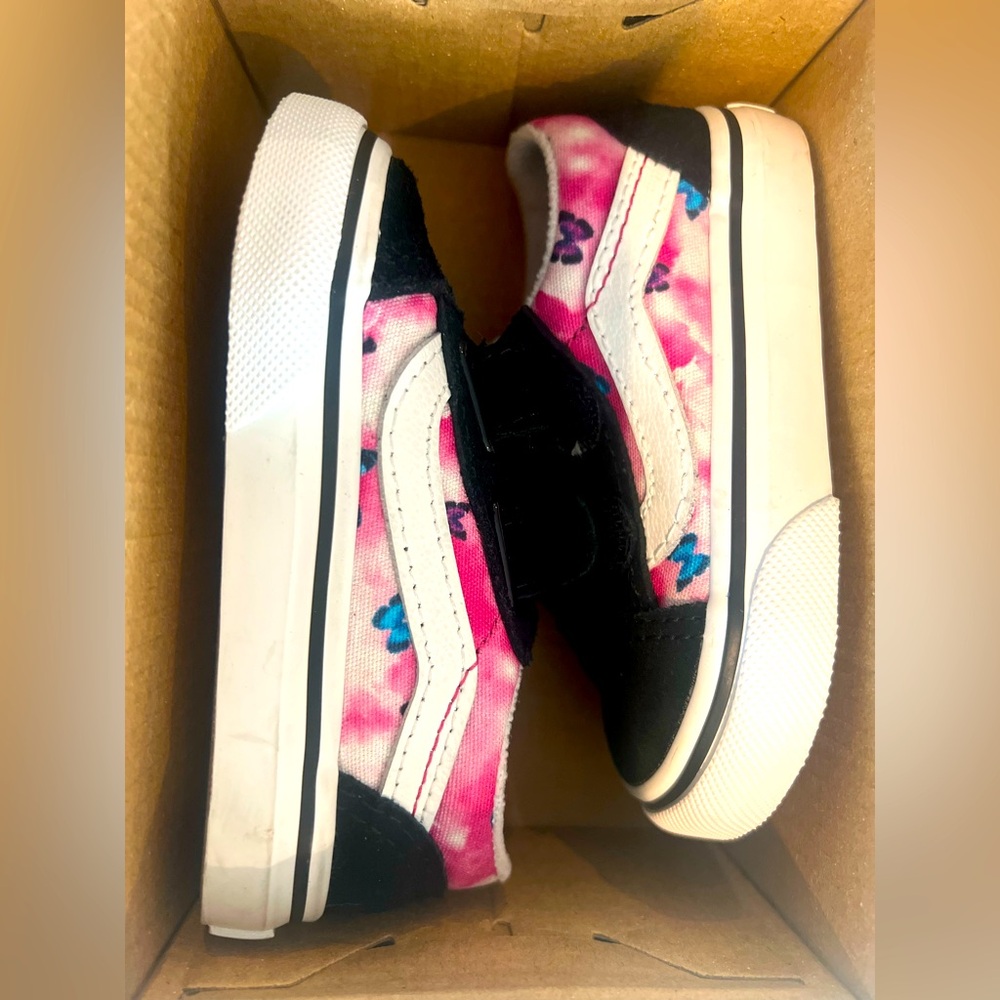 Old school V butterfly dream Vans baby 4.5 New